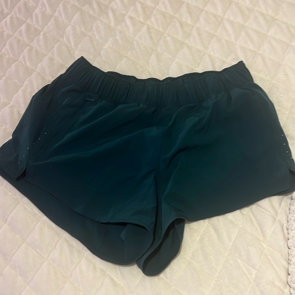 green athletic shorts - Picture 1 of 2